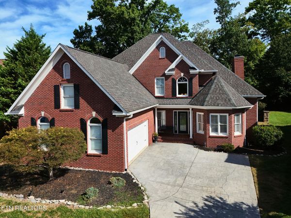 9830 Giverny Circle, Knoxville, TN 37922