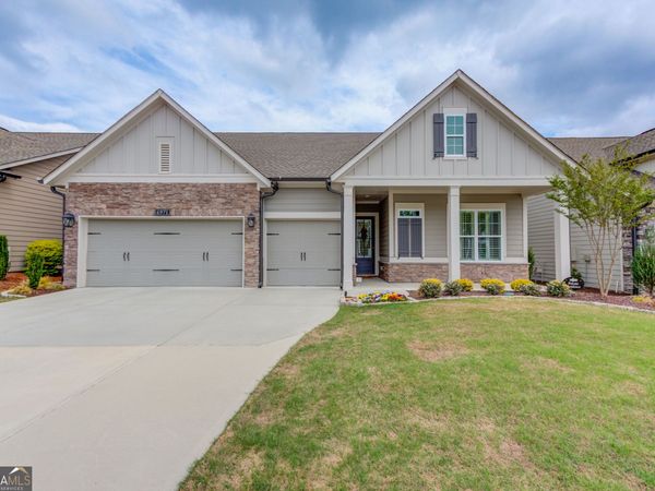 6971 Scenic Overlook Trace, Flowery Branch, GA 30542