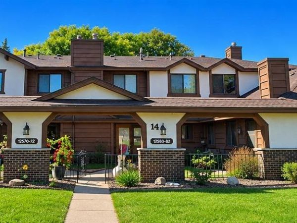 12572 University Avenue NW, Coon Rapids, MN 55448