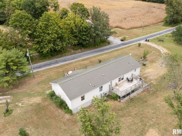 18879 Streetcar Road, Pittsburg, IL 62974