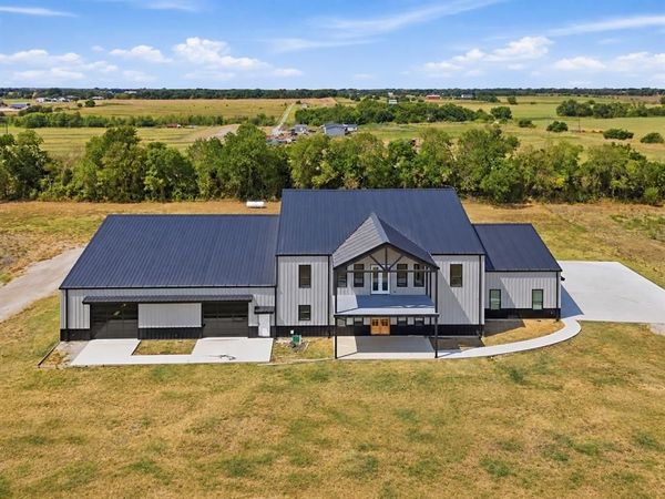 1345 Fm 272 , Leonard, TX 75452