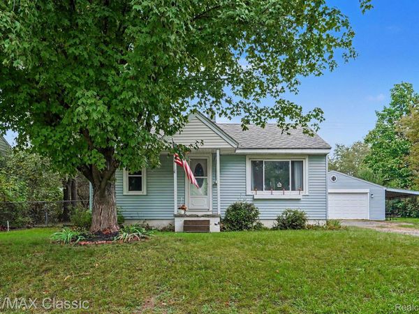 5812 Oster Drive, Waterford Township, Mi 48327