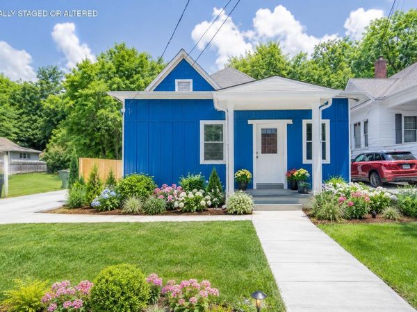 2708 N Chamberlain Avenue, Chattanooga, TN 37406