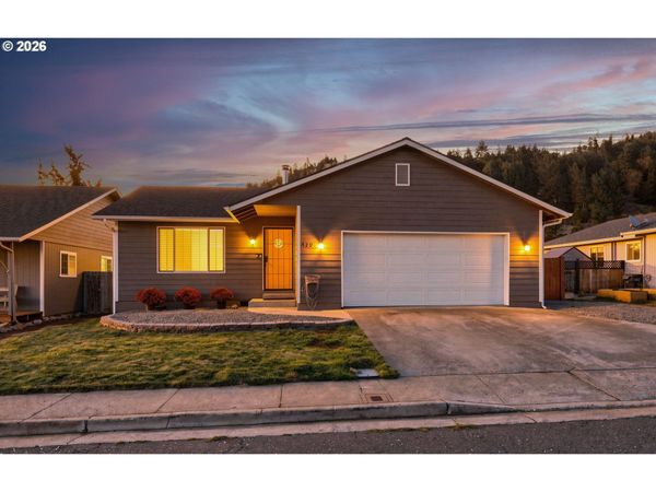450 MORELAND AVE, Drain, OR 97435