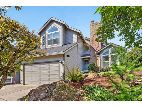 7625 RIDGEWOOD DR, Gladstone, OR 97027