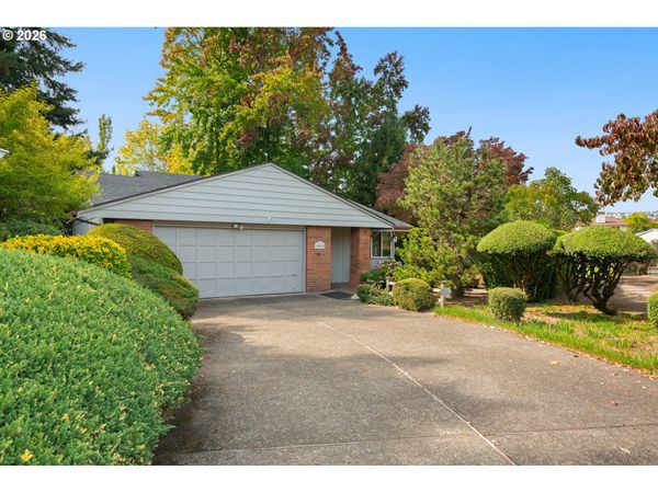 10590 SW CENTURY OAK DR, Portland, OR 97224