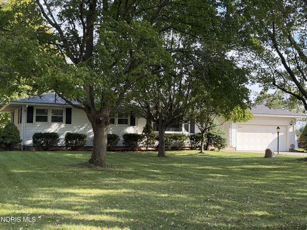 10913 Oh-18 , Fostoria, OH 44830