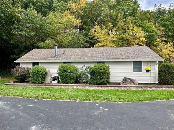 38 Glenmere Avenue, Unit B, Florida, NY 10921