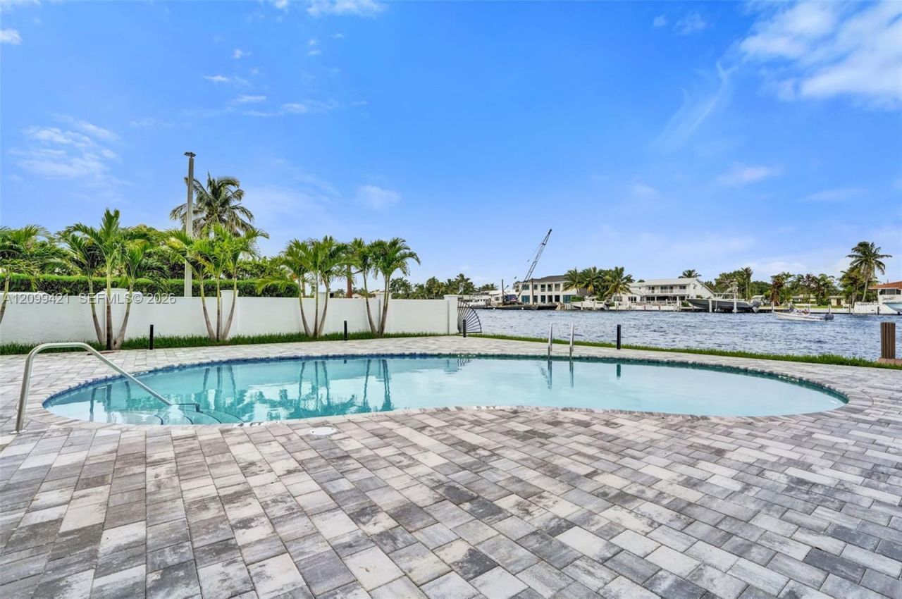 2639 N Riverside Dr , Unit 203, Pompano Beach, FL 33062 Photo