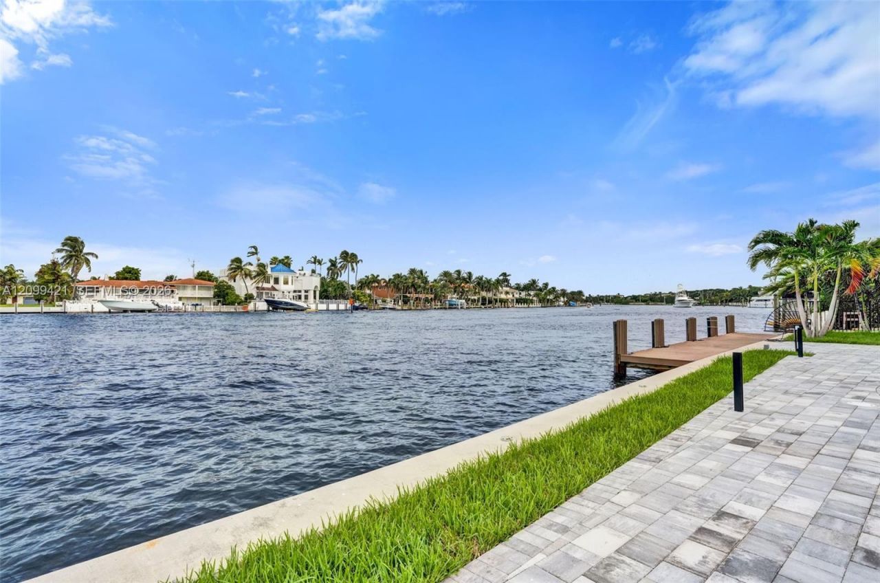 2639 N Riverside Dr , Unit 203, Pompano Beach, FL 33062 Photo