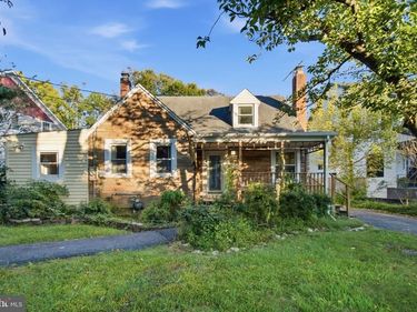 115 S SPRING STREET, FALLS CHURCH, VA 22046