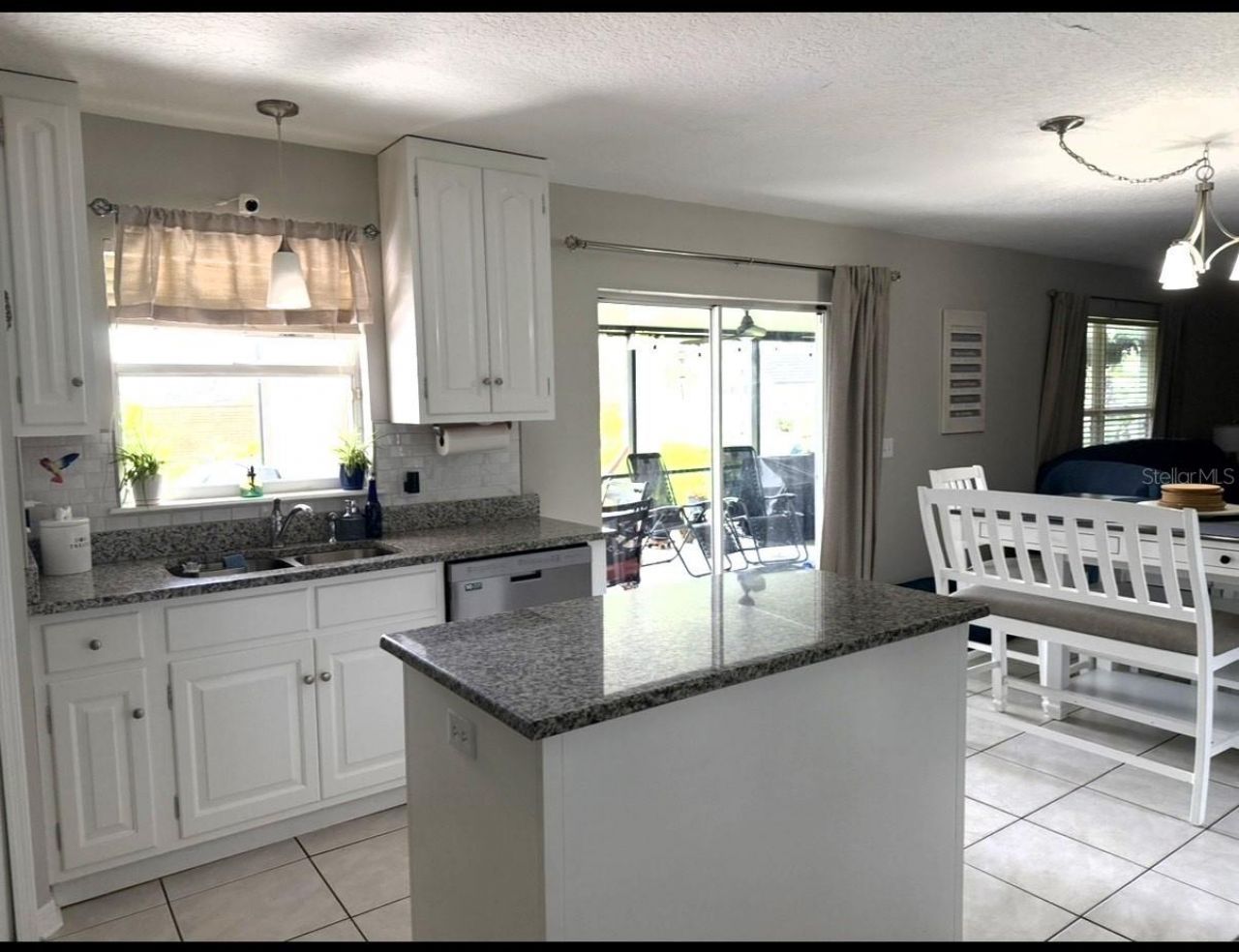 625 Red Pepper Loop, Chuluota, FL 32766 Photo