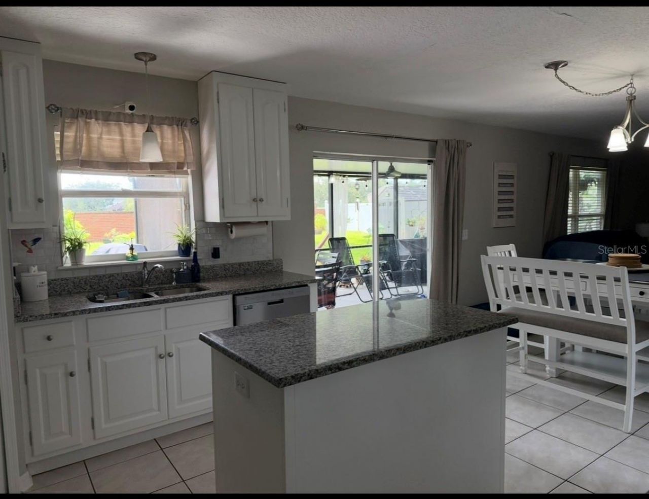 625 Red Pepper Loop, Chuluota, FL 32766 Photo