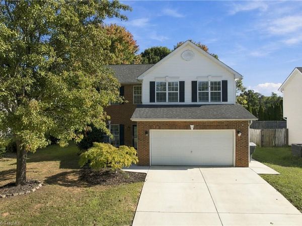 15 Pilot Ridge Court , Greensboro, NC 27407
