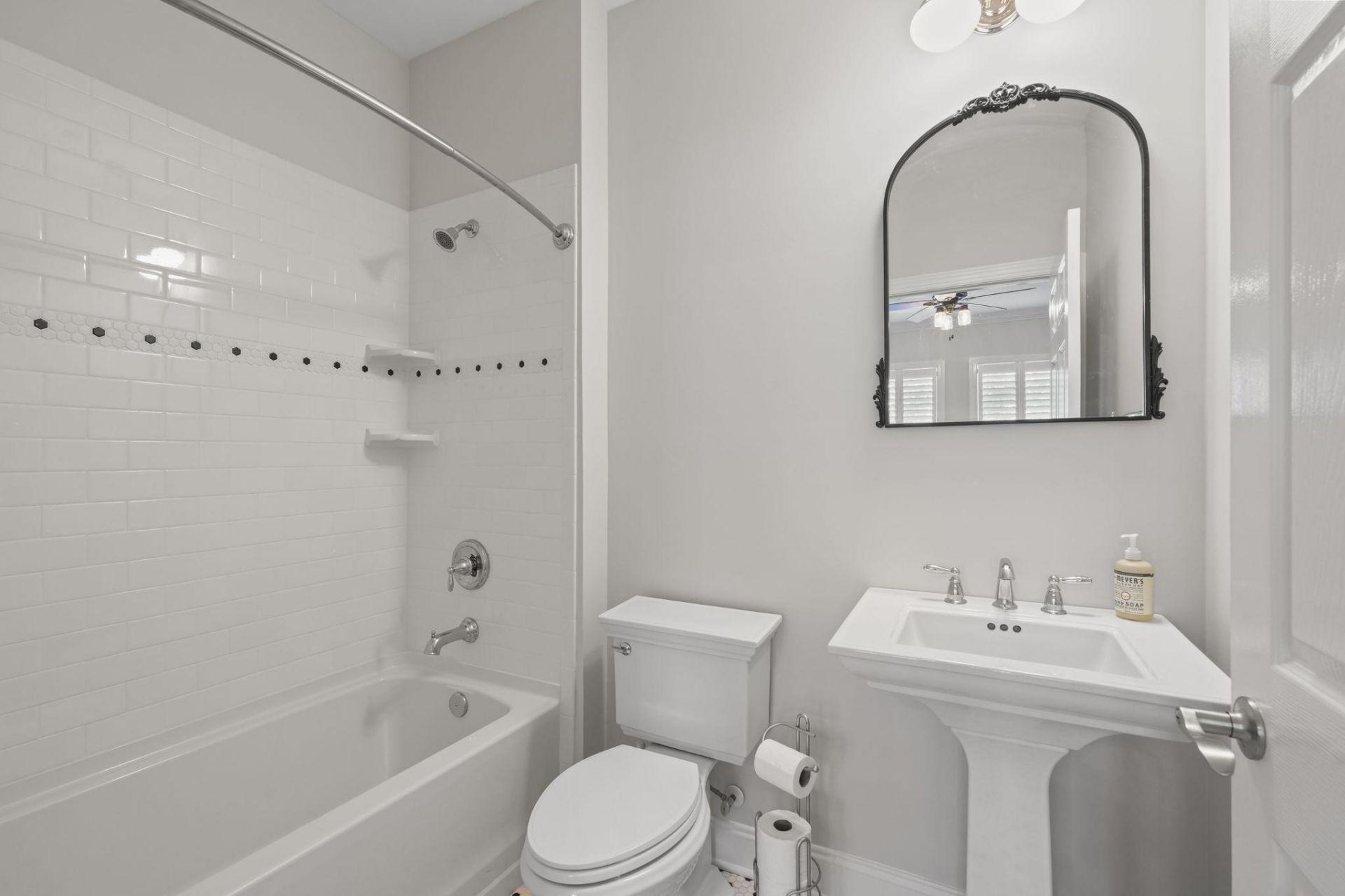 358 Saint Julian Ln. Photo 30