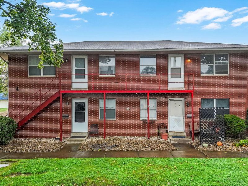 302 Reber Avenue, Lancaster, OH 43130 Photo 2