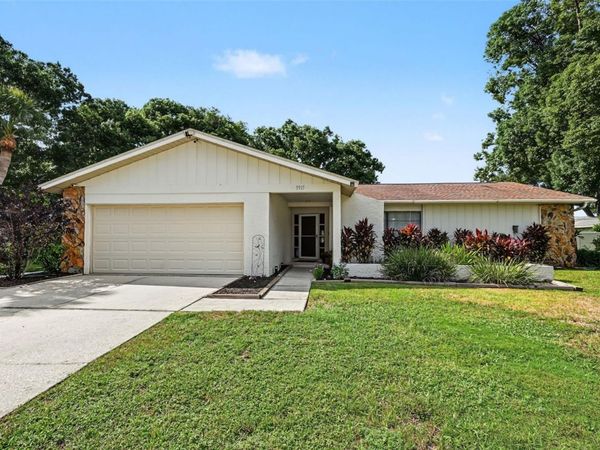 9915 WHITWORTH COURT , NEW PORT RICHEY, FL 34655