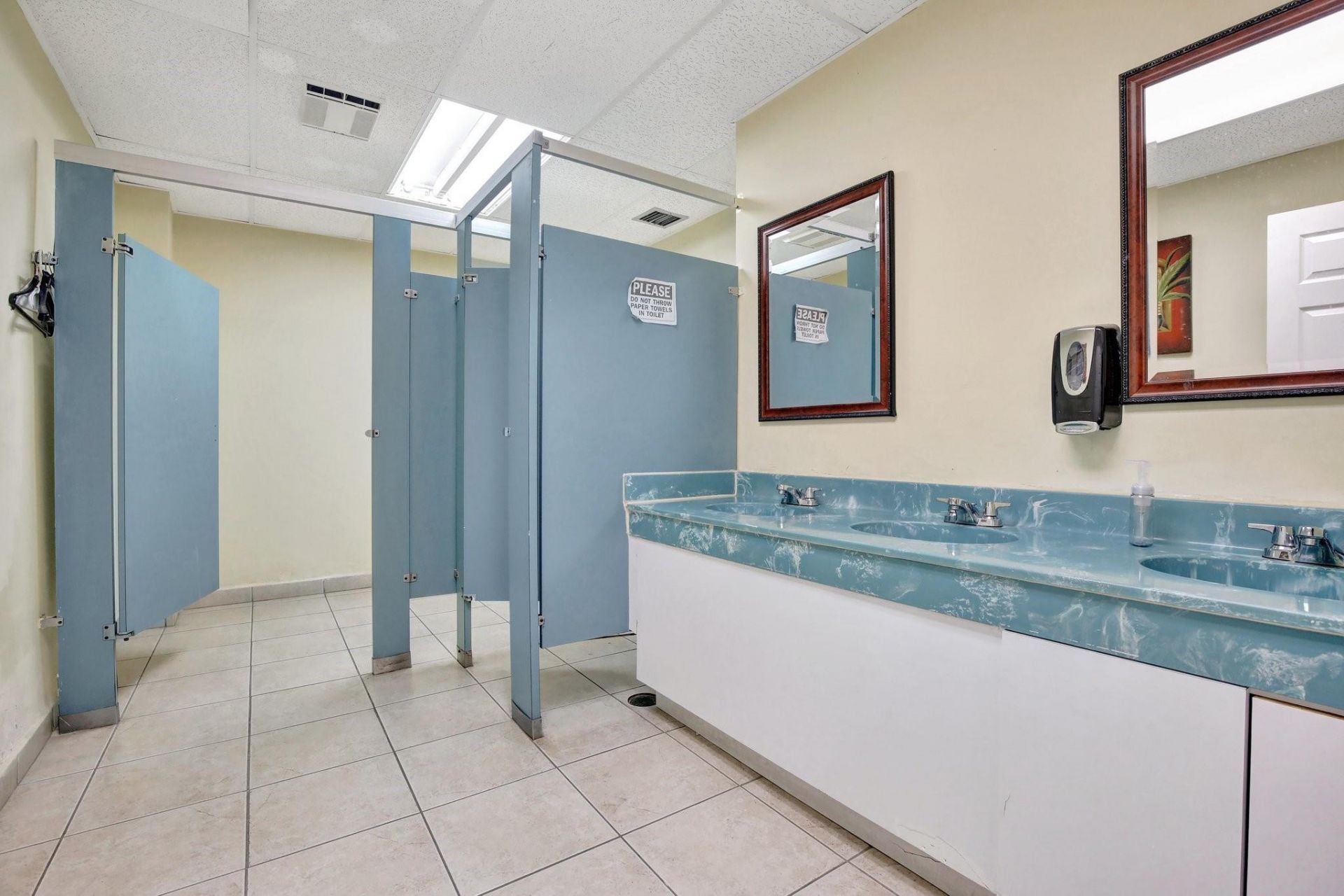4505 NW 103rd Avenue, Sunrise, FL 33351 Photo