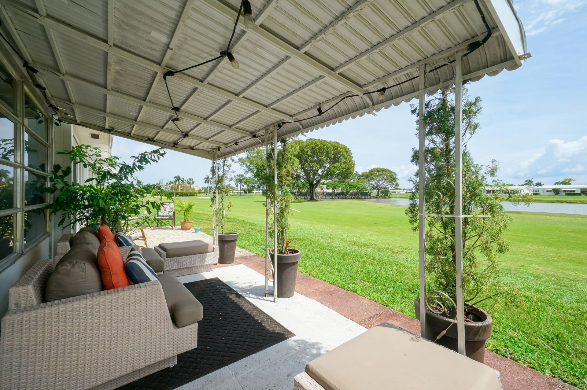 400 SW Golfview Terrace, Unit 115, Boynton Beach, FL 33426 Photo