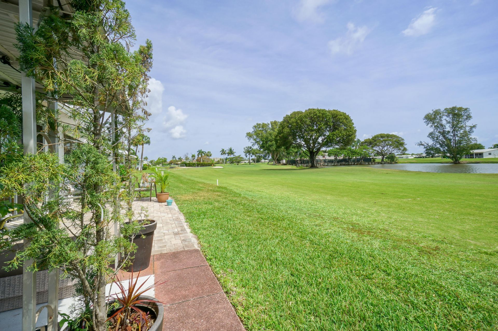 400 SW Golfview Terrace, Unit 115, Boynton Beach, FL 33426 Photo