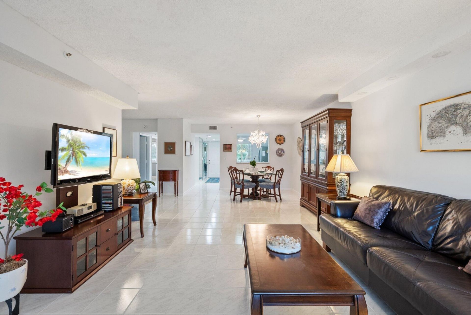 6096 Huntwick Terrace, Unit 206, Delray Beach, FL 33484 Photo