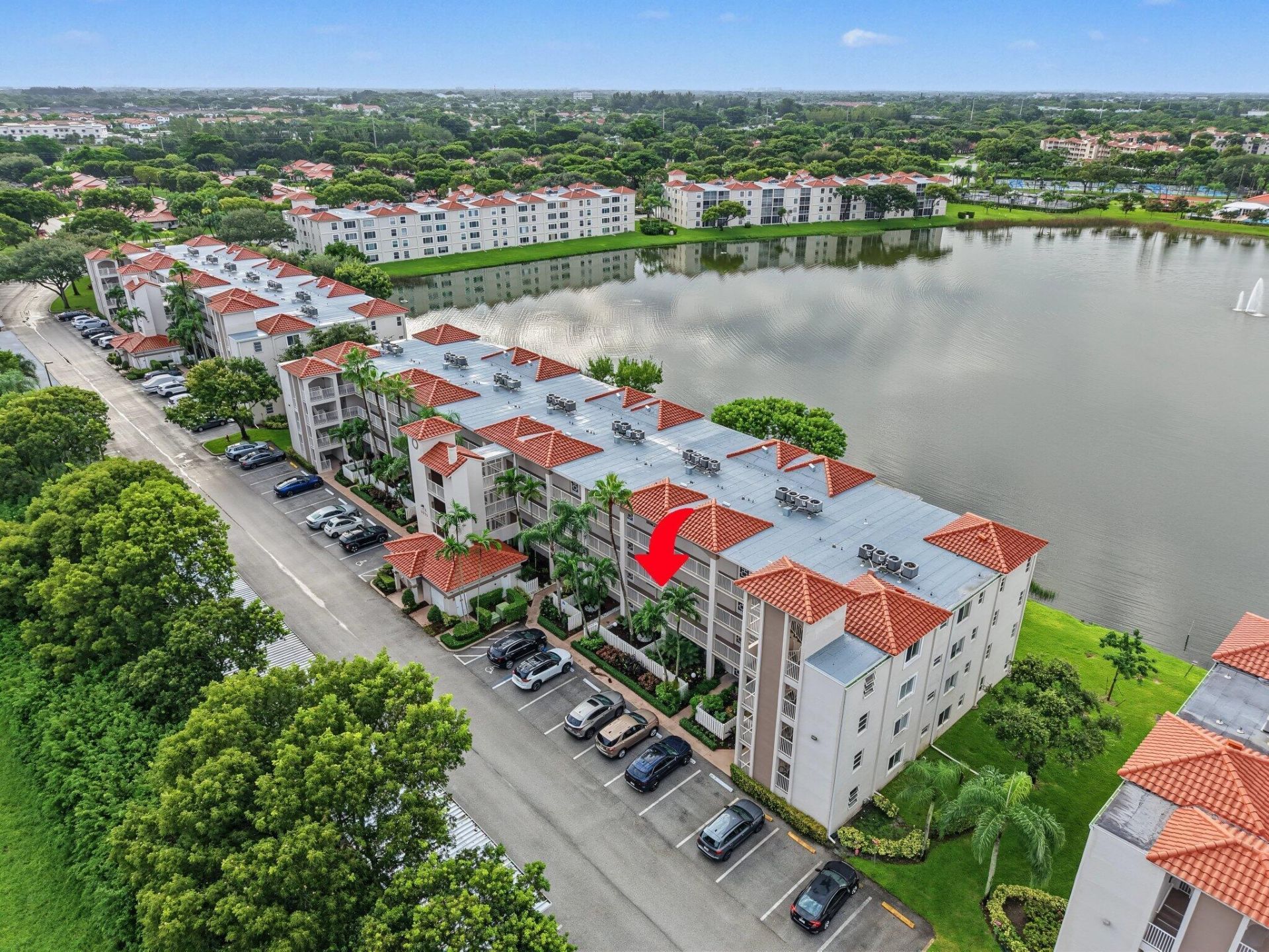 6096 Huntwick Terrace, Unit 206, Delray Beach, FL 33484 Photo