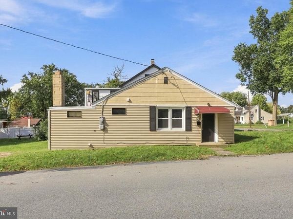 100 N PINE STREET, MARIETTA, PA 17547