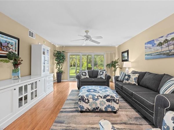257 Robin Hood CIR , Unit 101, NAPLES, FL 34104