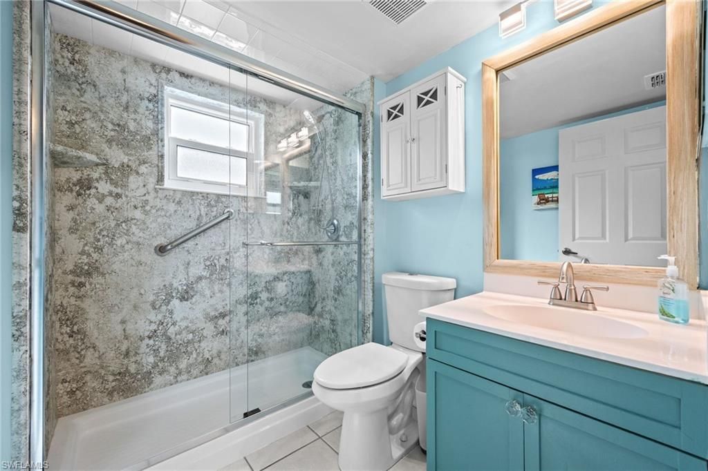 257 Robin Hood Cir , Unit 101, Naples, FL 34104 Photo