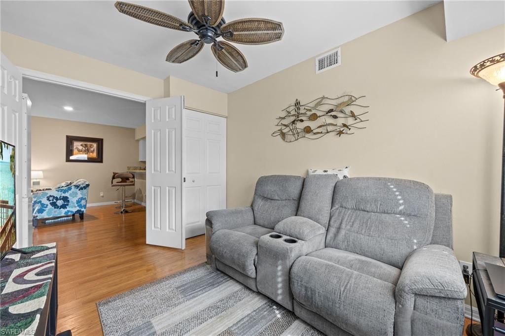 257 Robin Hood Cir , Unit 101, Naples, FL 34104 Photo