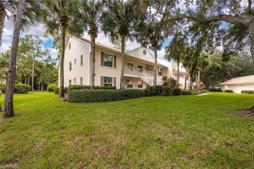 257 Robin Hood Cir , Unit 101, Naples, FL 34104 Photo
