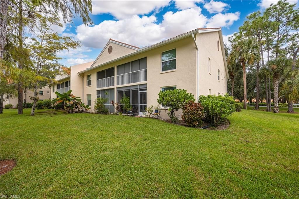 257 Robin Hood Cir , Unit 101, Naples, FL 34104 Photo