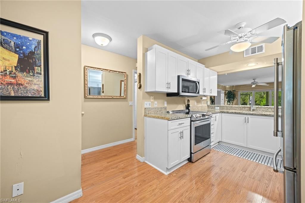 257 Robin Hood Cir , Unit 101, Naples, FL 34104 Photo