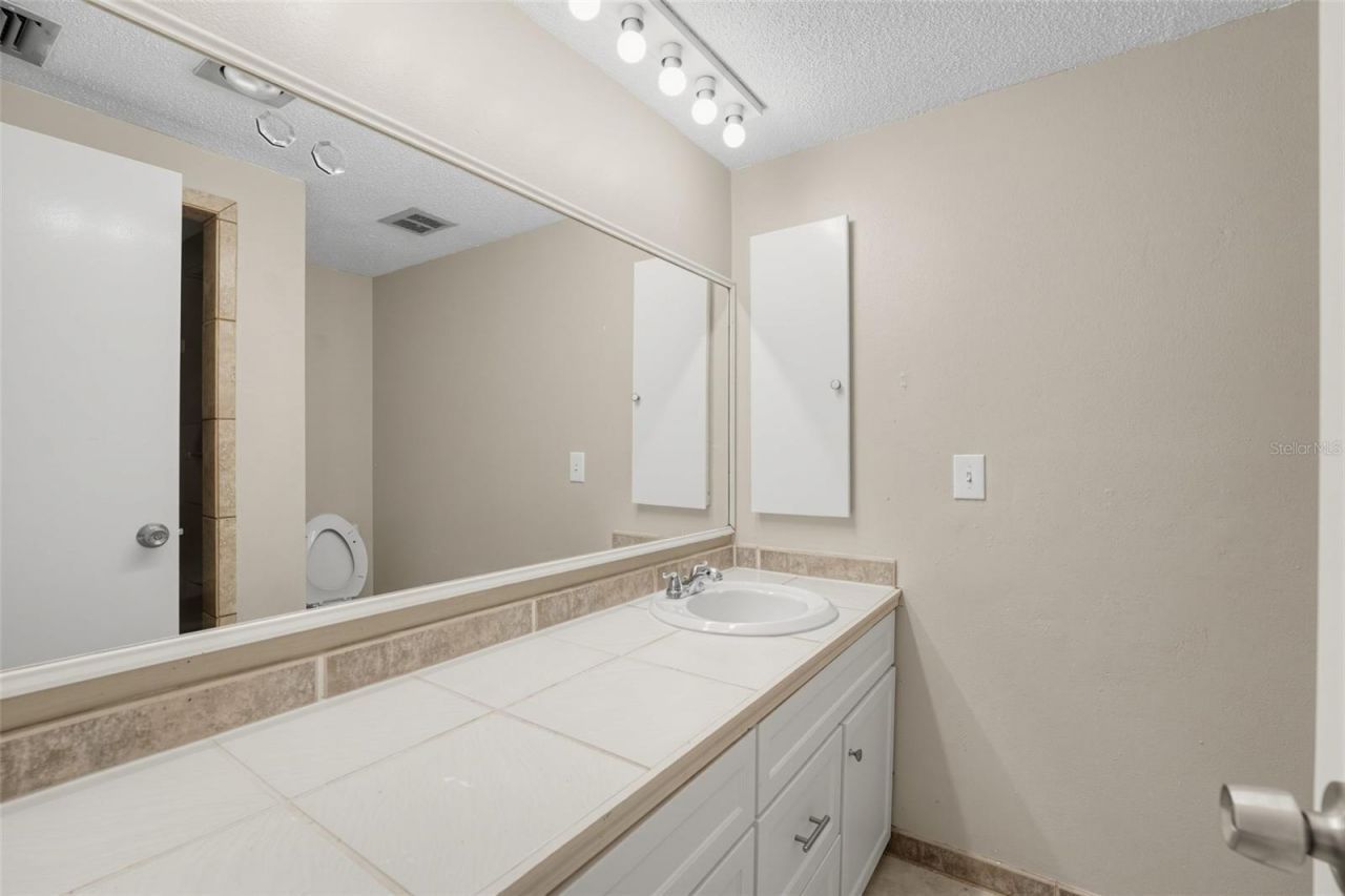 1512 Russell Avenue, Sarasota, FL 34232 Photo