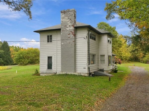 1822 Grover Road , Aurora, NY 14052
