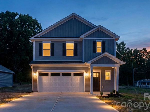 6835 Mint Street , Charlotte, NC 28214