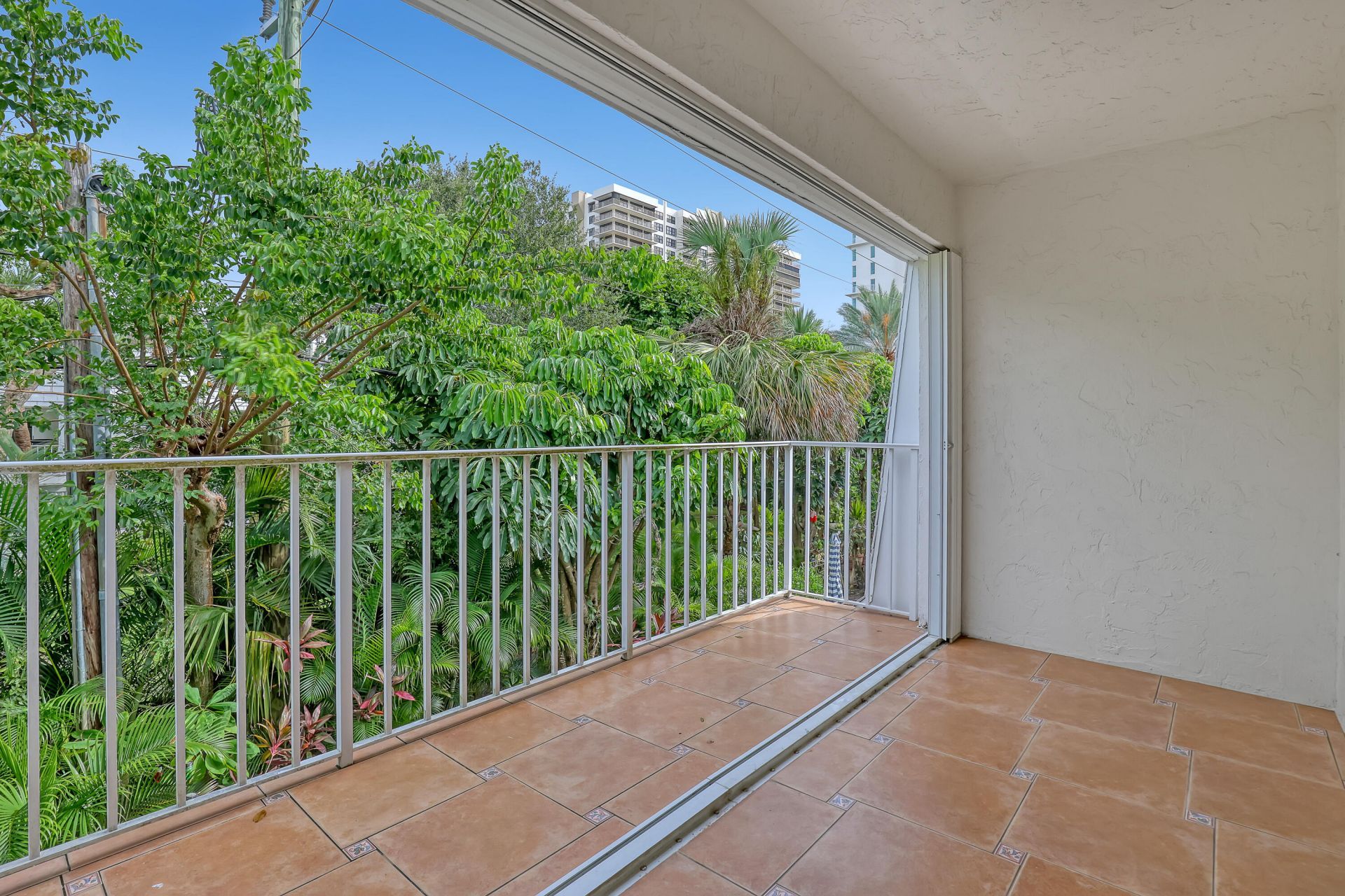 1280 Surf Road, Unit 202, Singer Island, FL 33404 Photo