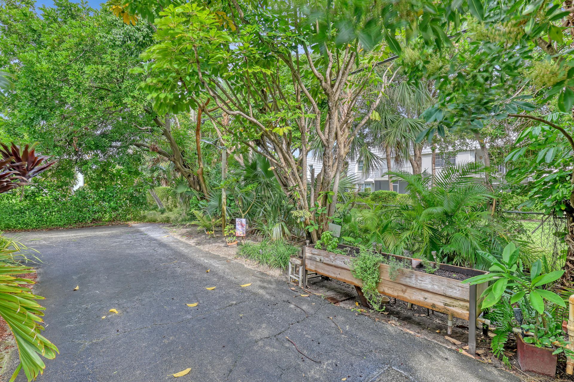 1280 Surf Road, Unit 202, Singer Island, FL 33404 Photo