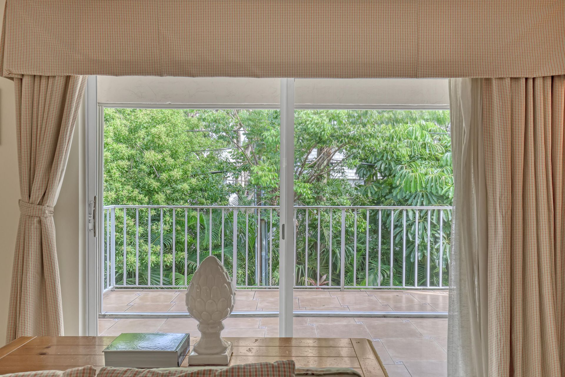 1280 Surf Road, Unit 202, Singer Island, FL 33404 Photo