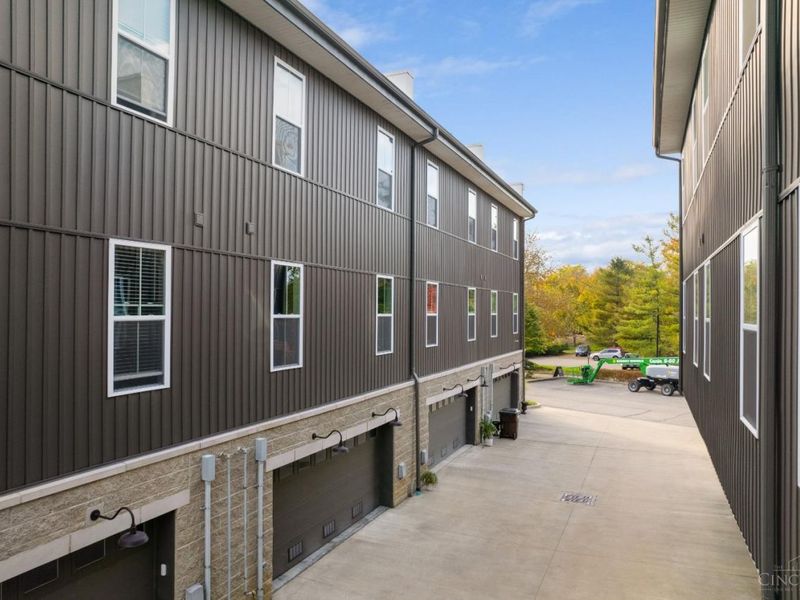114 Broadway Street, Loveland, OH 45140 Photo 25