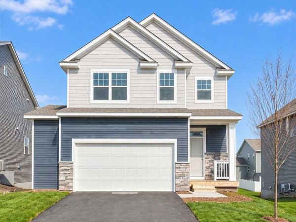 614 Goldenrod Trail, Waconia, MN 55387