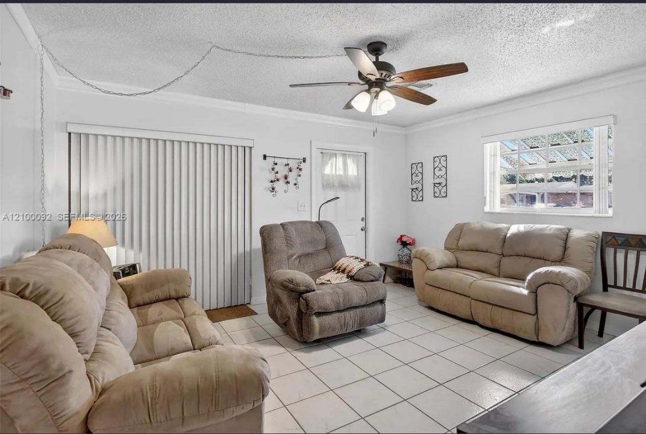 6717 Farragut St , Hollywood, FL 33024 Photo
