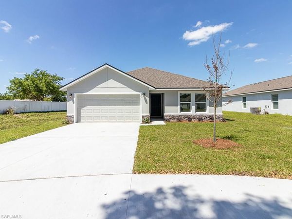 1406 NE 12th PL , CAPE CORAL, FL 33909