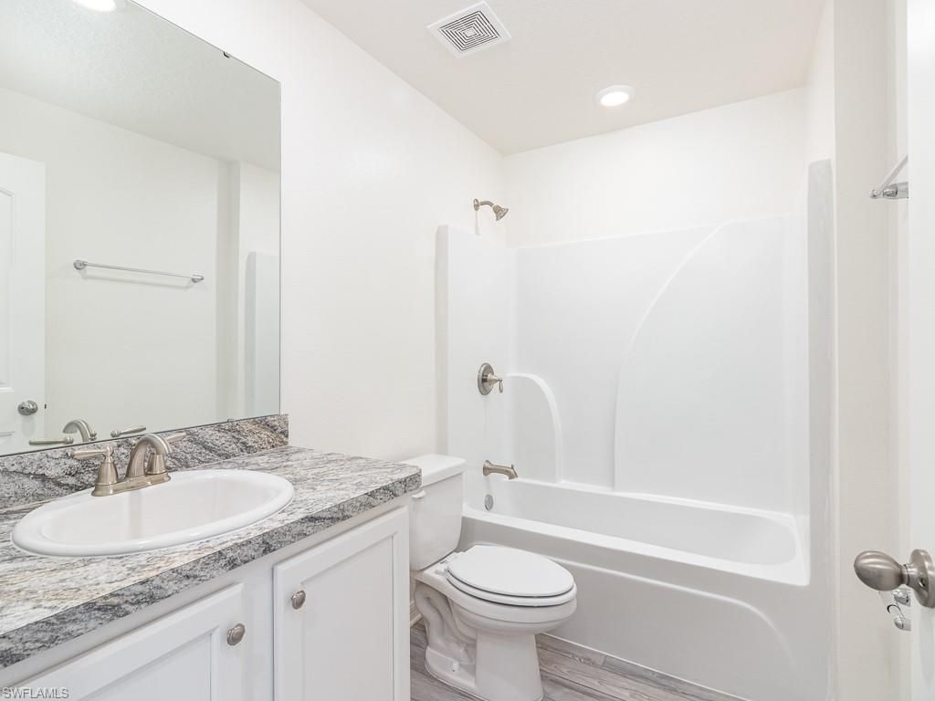 1406 NE 12th Pl, Cape Coral, FL 33909 Photo
