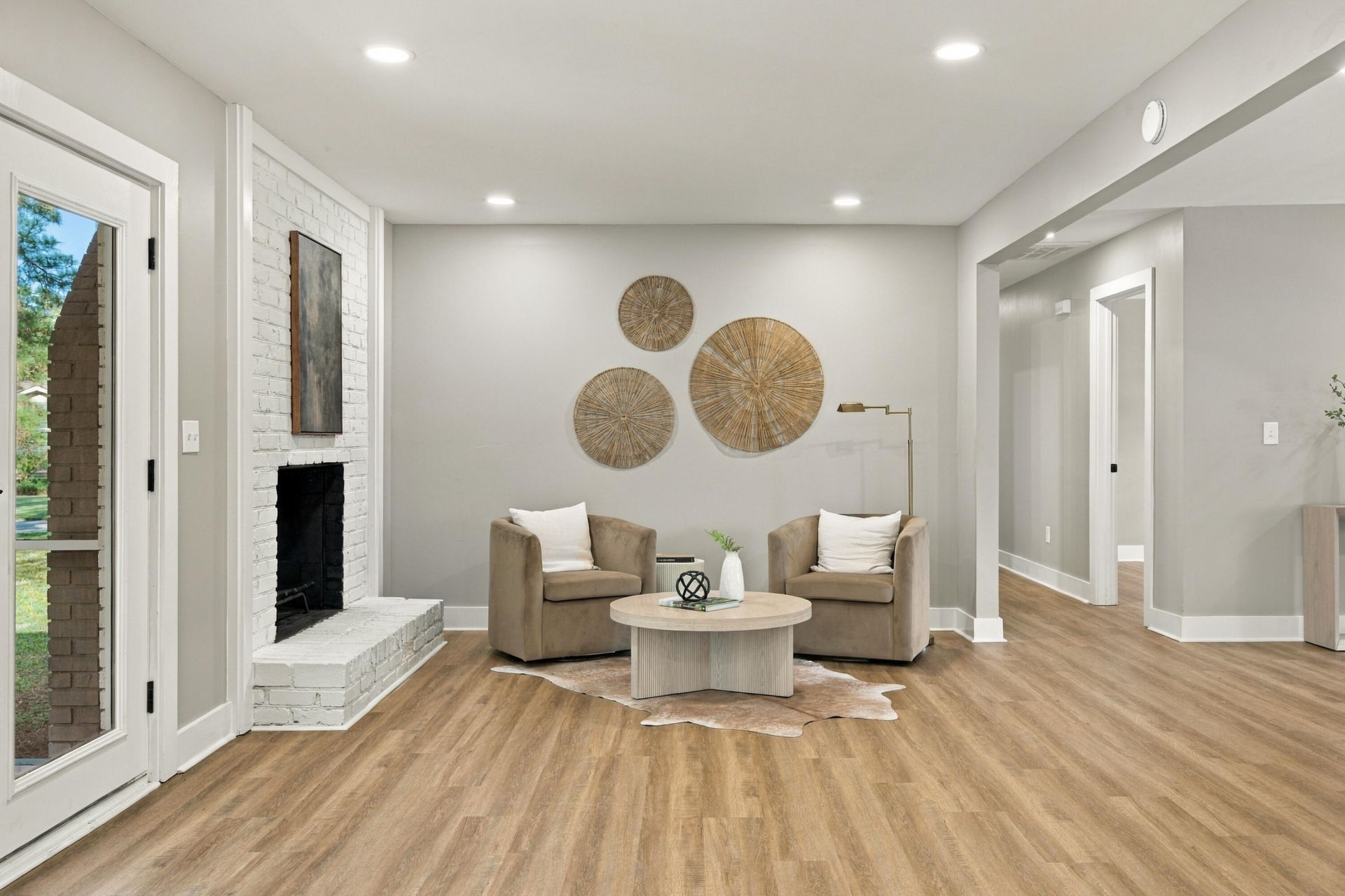 2428 Spring Garden Street Photo 12