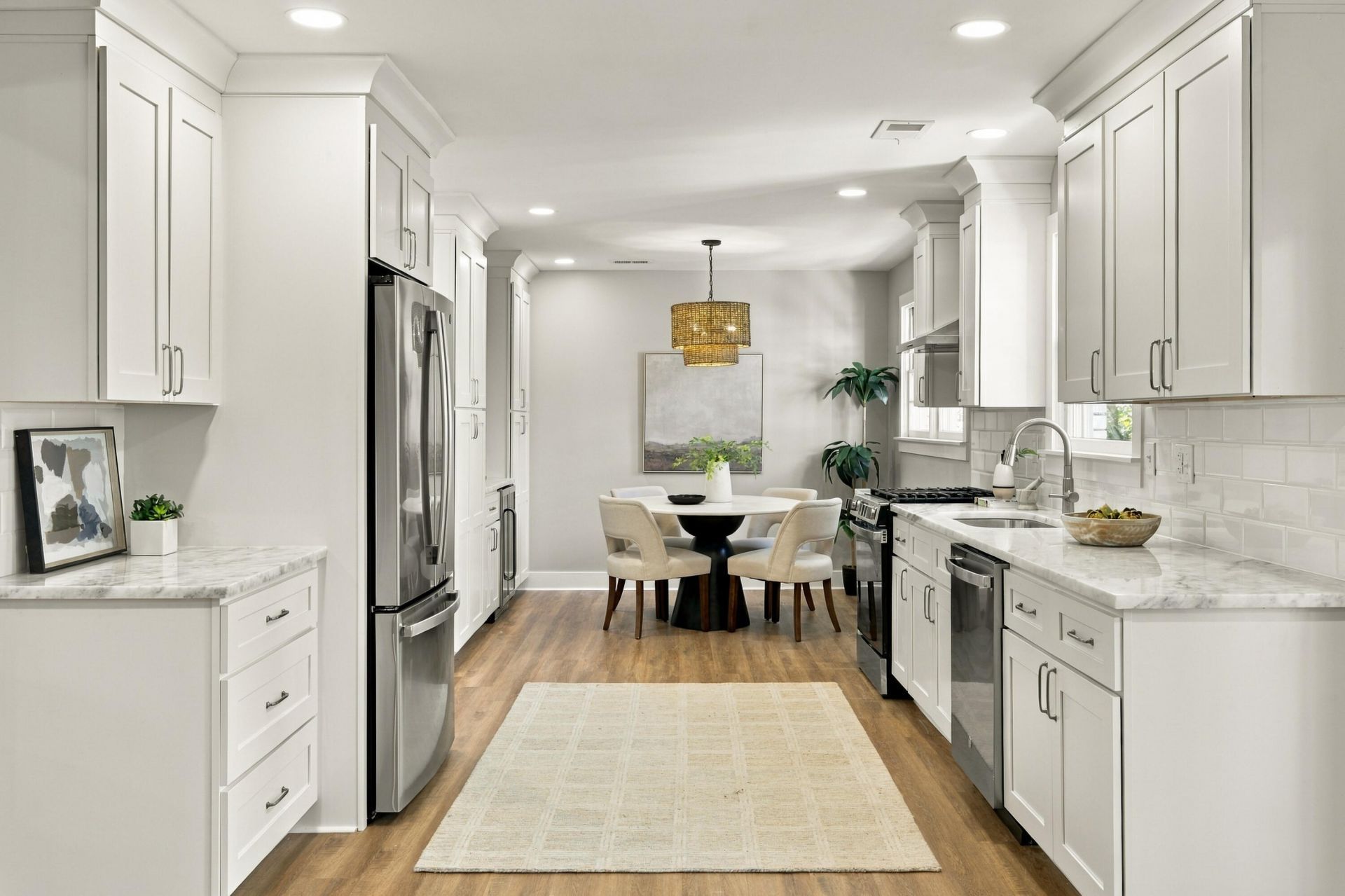 2428 Spring Garden Street Photo 8