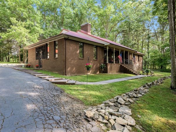 2501 Huntsville Hwy , Fayetteville, TN 37334