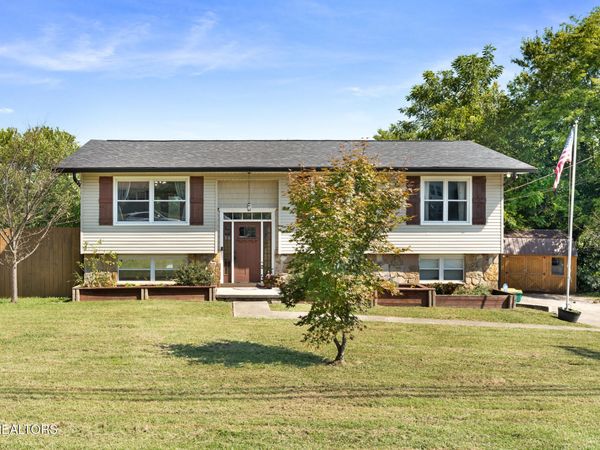7732 Cranley Rd, Powell, TN 37849