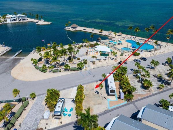701 Spanish Main Drive, Unit 302, Cudjoe, FL 33042