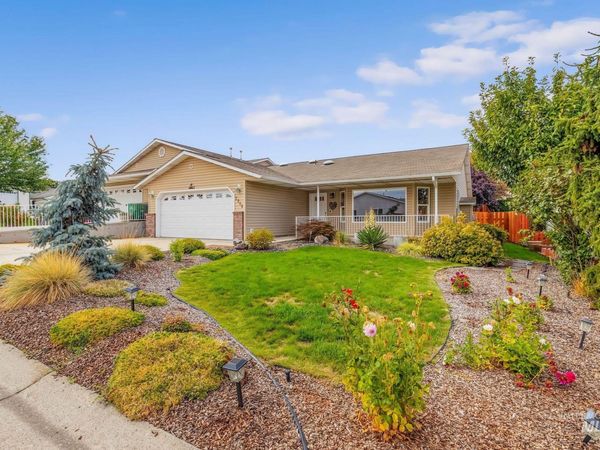 2946 Spruce St, Lewiston, ID 83501